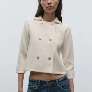 Zara Elegant White Knit double breasted Jacket with Gold Accents

KNIT WRAP TOP